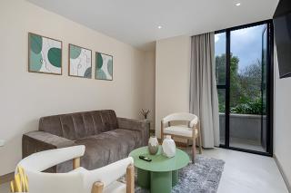 Solei Loft 402 - Espacious & bright apt with AC - 9