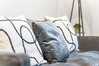 Cardiff Luxe Flats With Spa Facilities - 3