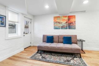 Sojourn Charming Lower Level Studio - Capitol Hill - Washington, D.C. - 7