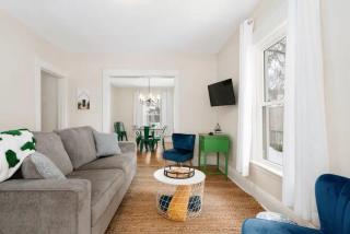 Sweet Retreat 3 Mins to Notre Dame Eddy St Commons and Memorial Hospital - South Bend - 9