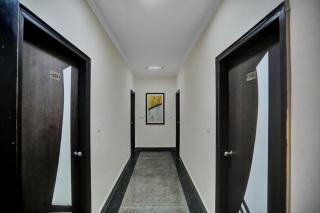 Townhouse Happy Keys Near Iskcon Temple Noida - 0
