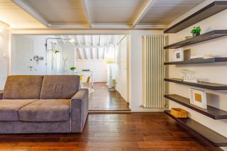 Ghirlandina Loft - In the Historic Center of Modena - Modena - 9