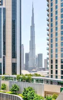 LUX Flat with Burj Khalifa View - 3 minute walk to Dubai Mall - Best Location - Best Balcony View - Dubai - 9