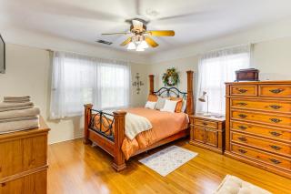 5 Mi to SoFi Stadium Charming Family Home! - Los Angeles - 8