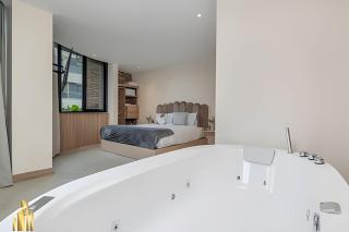 Solei Loft 301 - Location/Trendy Jacuzzi Living - 8