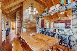 Smoky Mountain Memories - Sevierville - 1
