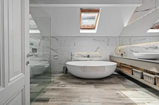 Luxurious Bowdon Mansion by City SuperHost - 5