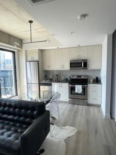 Loft moderne au coeur de Montreal - 1