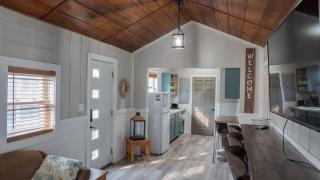 Sister Lake Cottages - Unit 5 - Woodland Beach - 3