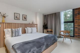 Solei Loft 302 - Elegant Oasis: Loft/Jacuzzi/AC - 7