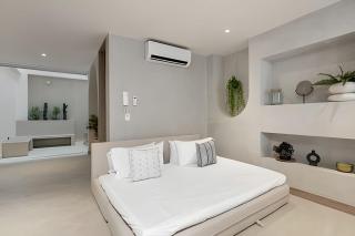 Solei Loft 302 - Elegant Oasis: Loft/Jacuzzi/AC - 4