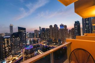 Luxury in Dubai Marina Dining Pool Day & Beaches - 9