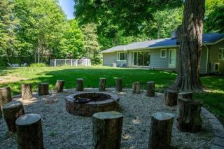 Stunning Ranch in the woods - Berrien Springs - 6
