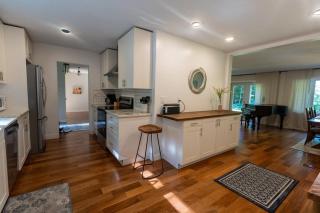 Stunning Ranch in the woods - 1