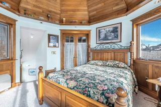 Clarks Summit Gem w/ Private Yard & Parking - 8