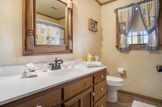 SisterCreek Ranch - First Cabin - 8