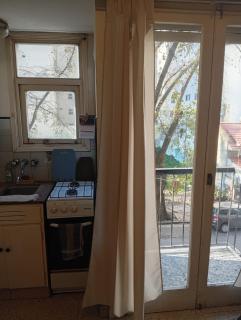 Un ambiente con balcon a la calle, excelente ubicación! - Mar del Plata - 3