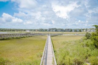 Fountains Folly by Oak Island Accommodations - Oak Island - 4