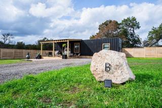 Contained In Gruene Midnight Edition Spa-Outdoor Shower - 3