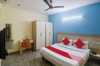 Capital O Crown Inn Near Appu Ghar - Gurgaon - 2