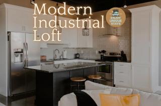 Modern Industrial Loft for Two - Benton Harbor - 0