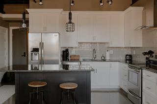 Modern Industrial Loft for Two - Benton Harbor - 5