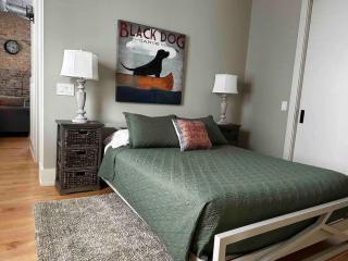 Romantic Gastro Loft Retreat for Two - 3