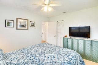 Walk to Shore and Pier Family Home in Ormond Beach - 1