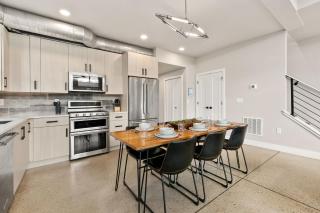 Old Town Modern New Build - Rooftop Spa with Mtn Views! - 1