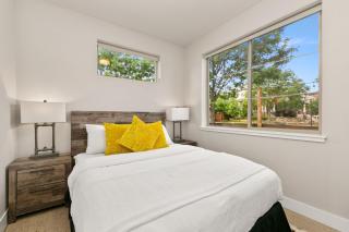 Old Town Modern New Build - Rooftop Spa with Mtn Views! - 8
