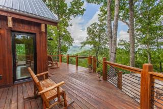 Castle Rock Gorgeous Mountain Cabin, Sleeps 6 - Bryson City - 6