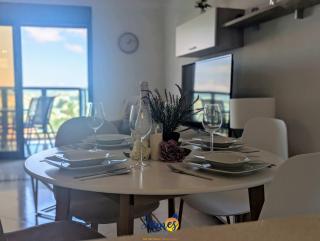 Cozy Beachside 2BR Retreat TV23 - 3