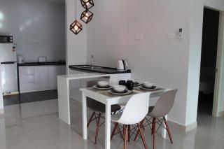 Serene Stay Central Sarawak Gem - Kota Kinabalu - 8