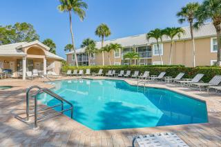 2 Mi to Beaches Bonita Springs Condo with Lanai! - Bonita Springs - 3