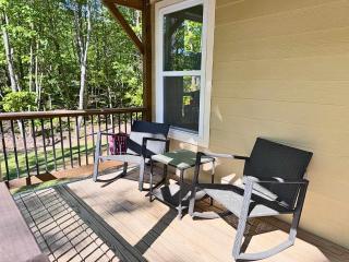 Dogwood Cottage with Private Fire Pit & Sleeps 6 - Menlo - 8