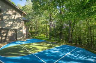 Epic Home Sleeps 20-Basketball Court-Hot Tub-Sauna - Swiss - 7