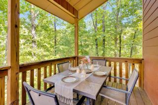 Stone Ledge Refuge with private hot tub - Rising Fawn - 8