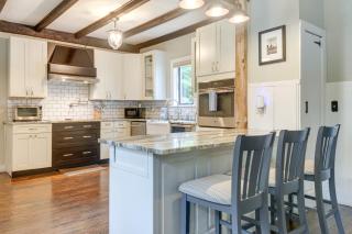 Historic Home with Modern Updates on Less Than 4 Acres - - 7