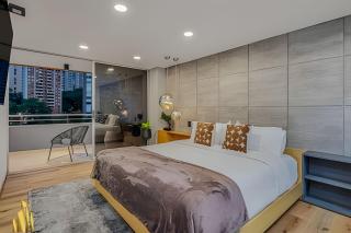 Provenza Life 1002-Tastefully decorated loft/gym - 8
