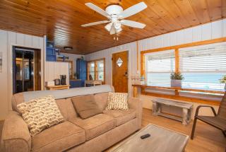 New renovated bathroom & new roof - Lake Huron 4 - Lincoln Junction - 5