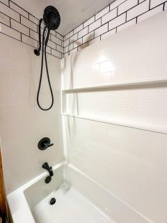 New renovated bathroom & new roof - Lake Huron 4 - 7