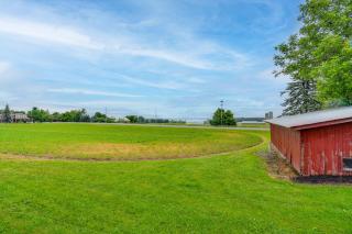 Cozy New York Farmhouse with Porch, Grill and Fire Pit - Yale - 4