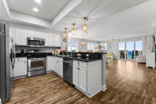 Ariel Dunes II 1301 - 5