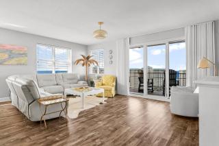 Ariel Dunes II 1301 - 9