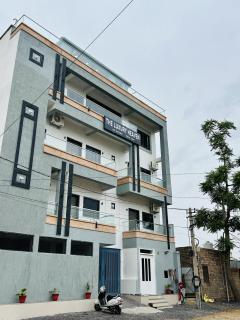 Hotel The Luxury Heaven - 0