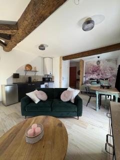 Suite romantique & spa Prova - Love room - Rétroprojecteur Netflix - 1