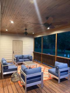 Luxury Retreat in Red Bank TN - 4