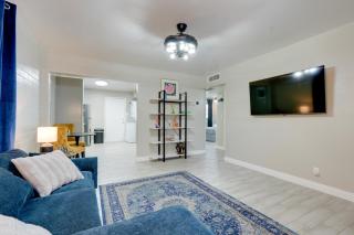 3 Mi to Roosevelt Row Arts District Apt with Patio - Phoenix - 2