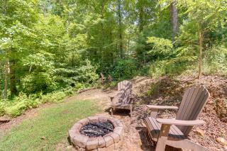 Couples Getaway Cabin by Hiking and Waterfalls! - 1