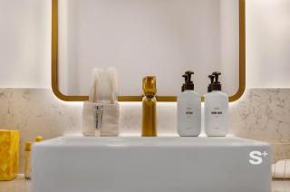 Stylish City Condo in the Heart of Downtown Miami - 3